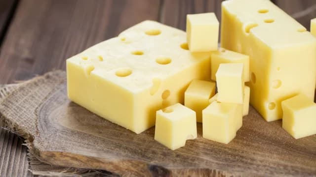 Cheese visual illustration - Meaning in Bengali (চিজ)