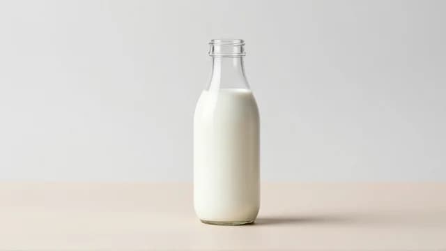 Milk visual illustration - Meaning in Bengali (দুধ)